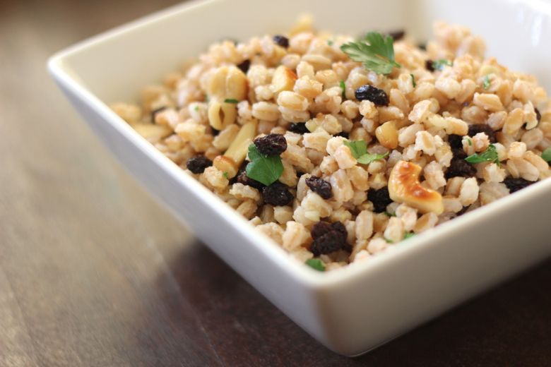 Farro with Cashews and Currants