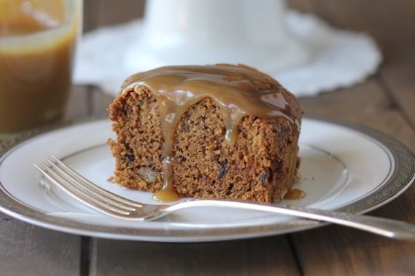 Applesauce Cake With Butterscotch Sauce