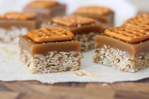 Salted Caramel Oat Bars