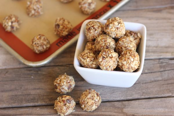 Honey Oat Energy Bites