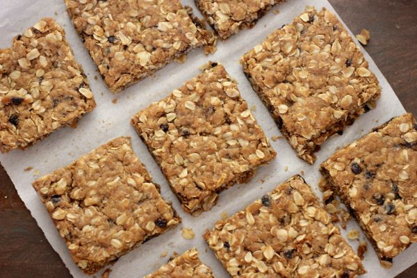 Brown Butter Oatmeal Currant Cookie Bars cut in squares.