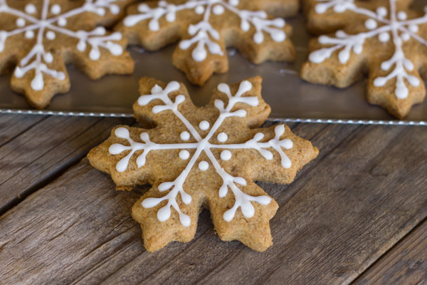 Iced Graham Cracker Snowflakes - homemade graham crackers made with whole wheat flour and honey