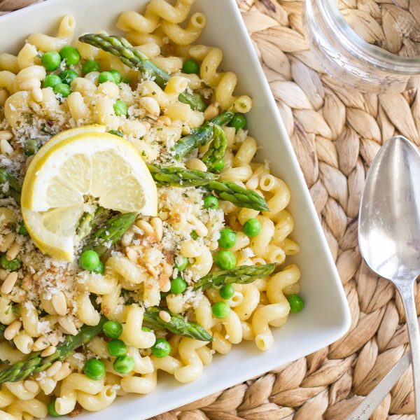 Buttery cream sauce, asparagus, peas, pine nuts, fresh lemon juice and homemade breadcrumbs.