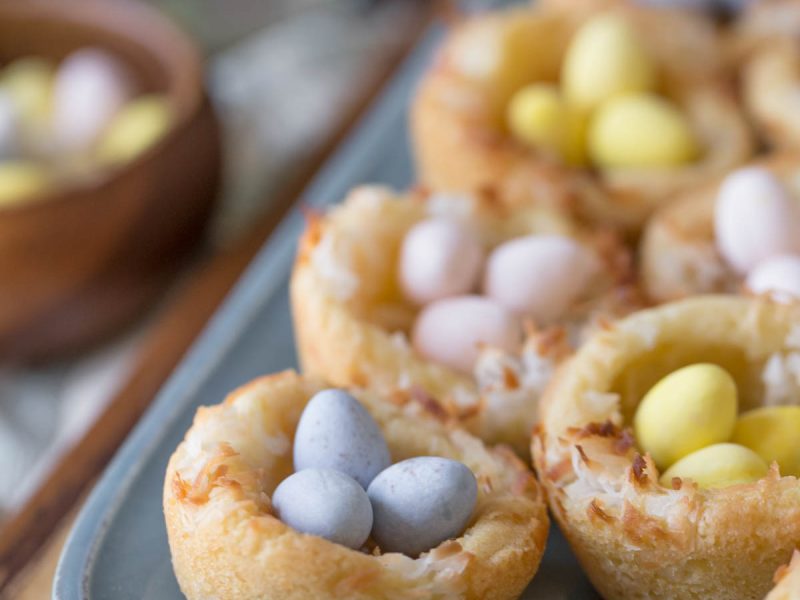 These sweet little Sugar Cookie Easter Egg Nests are perfect for dessert or to decorate your Easter table as a place card holder!