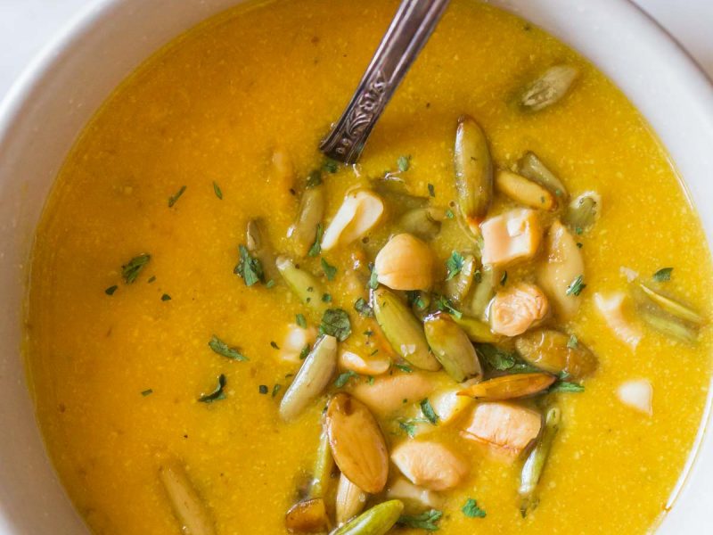 I've just found my cozy fall lunch sweet spot!  Creamy Cashew Pumpkin Soup, you are ALL THE THINGS I love about soup in one bowl!