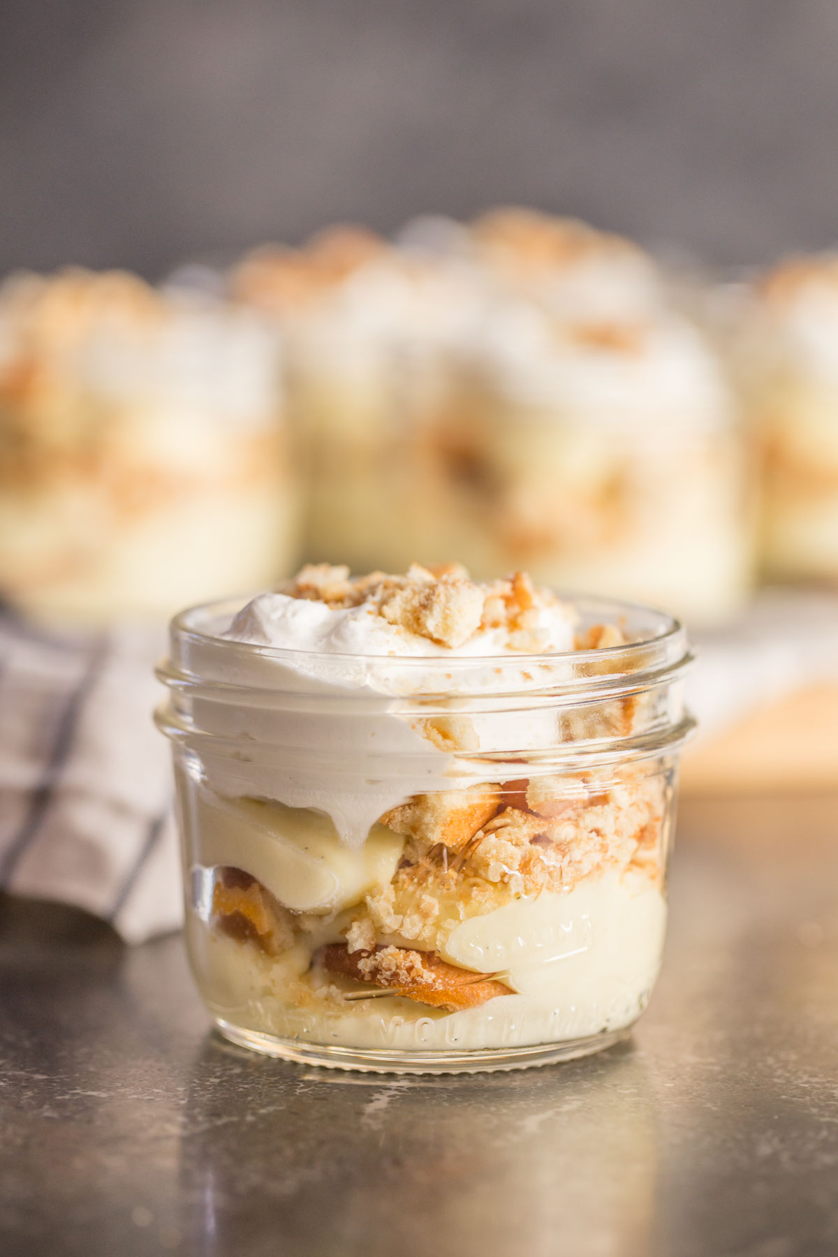 Banana pudding in mason jar with Nilla wafers